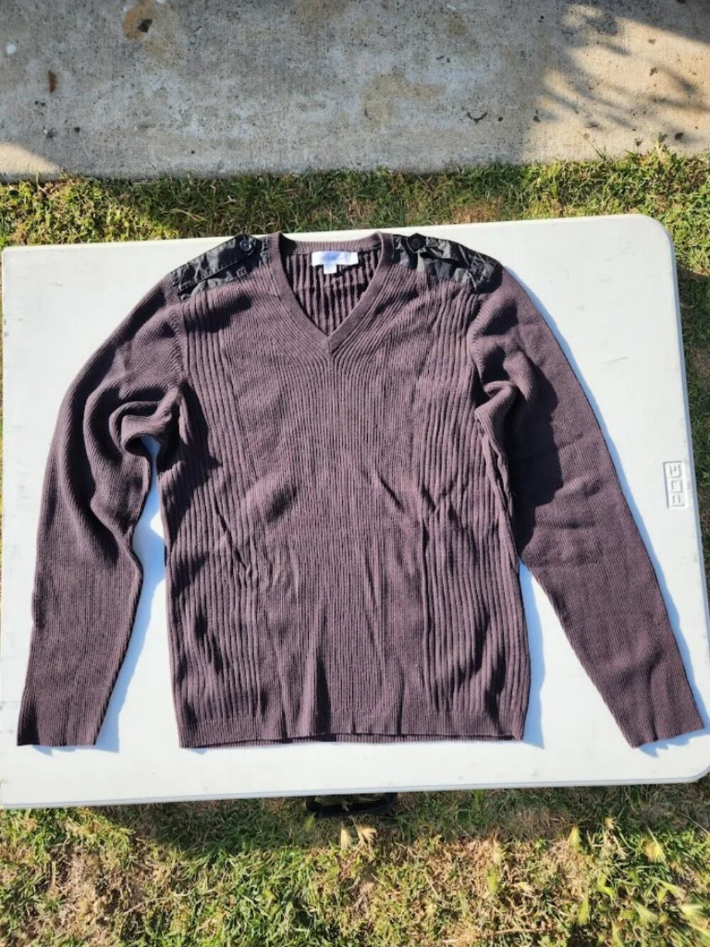 Calvin Klein Ribbed V-Neck Black Sweater Size Men's Large L with Shoulder Detail
